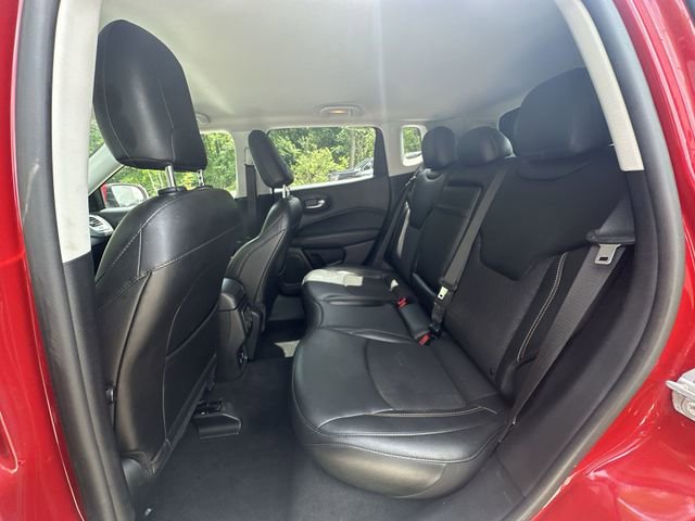 Used 2019 Jeep Compass Latitude w/ Popular Equipment Group AWD/4WD image 25