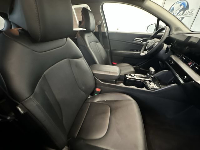 Used 2023 Kia Sportage EX FWD image 27