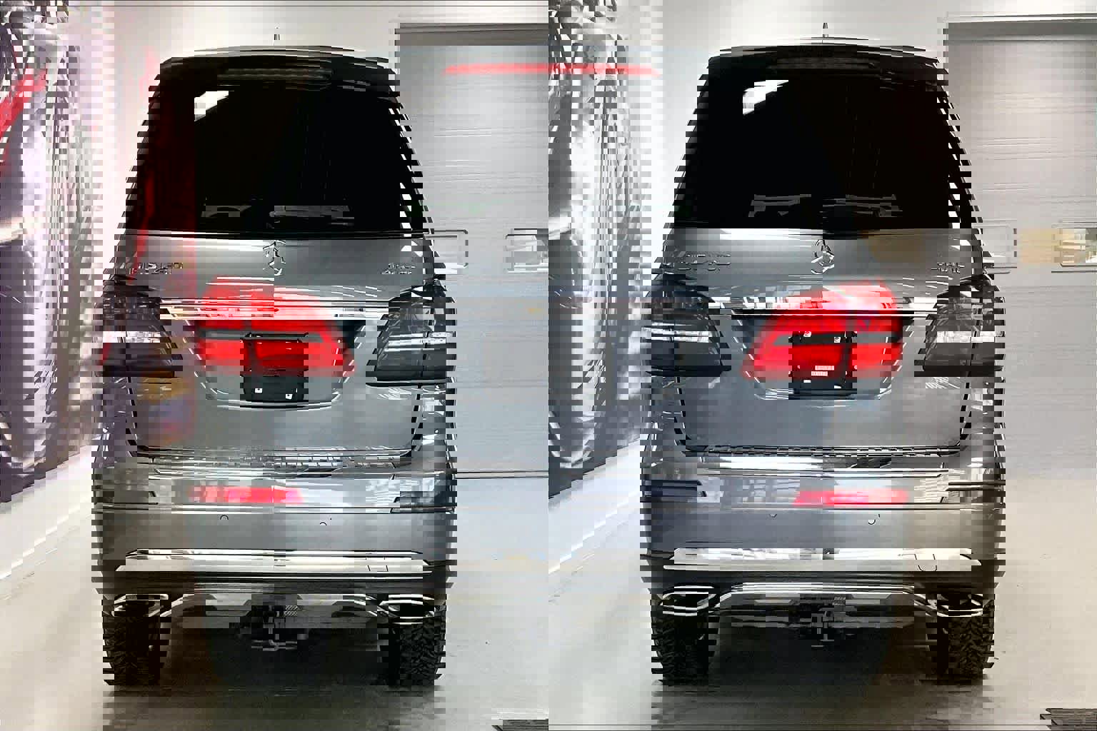 Used 2018 Mercedes-Benz GLS 450 4MATIC image 5