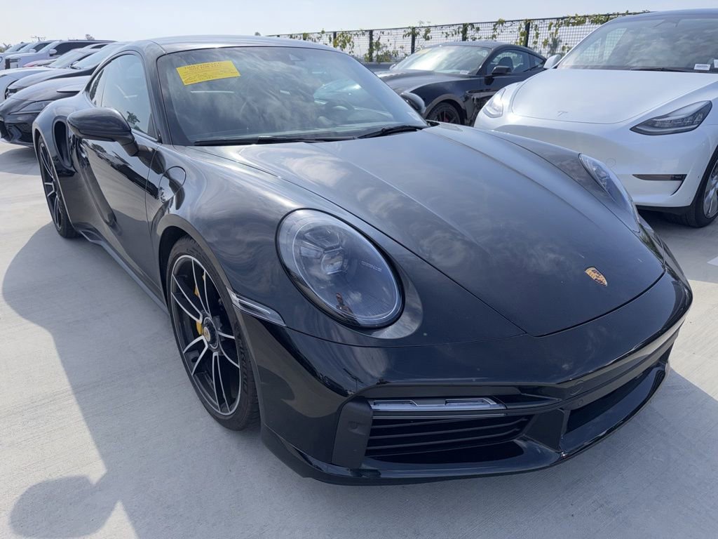 Used 2021 Porsche 911 Turbo S image 3