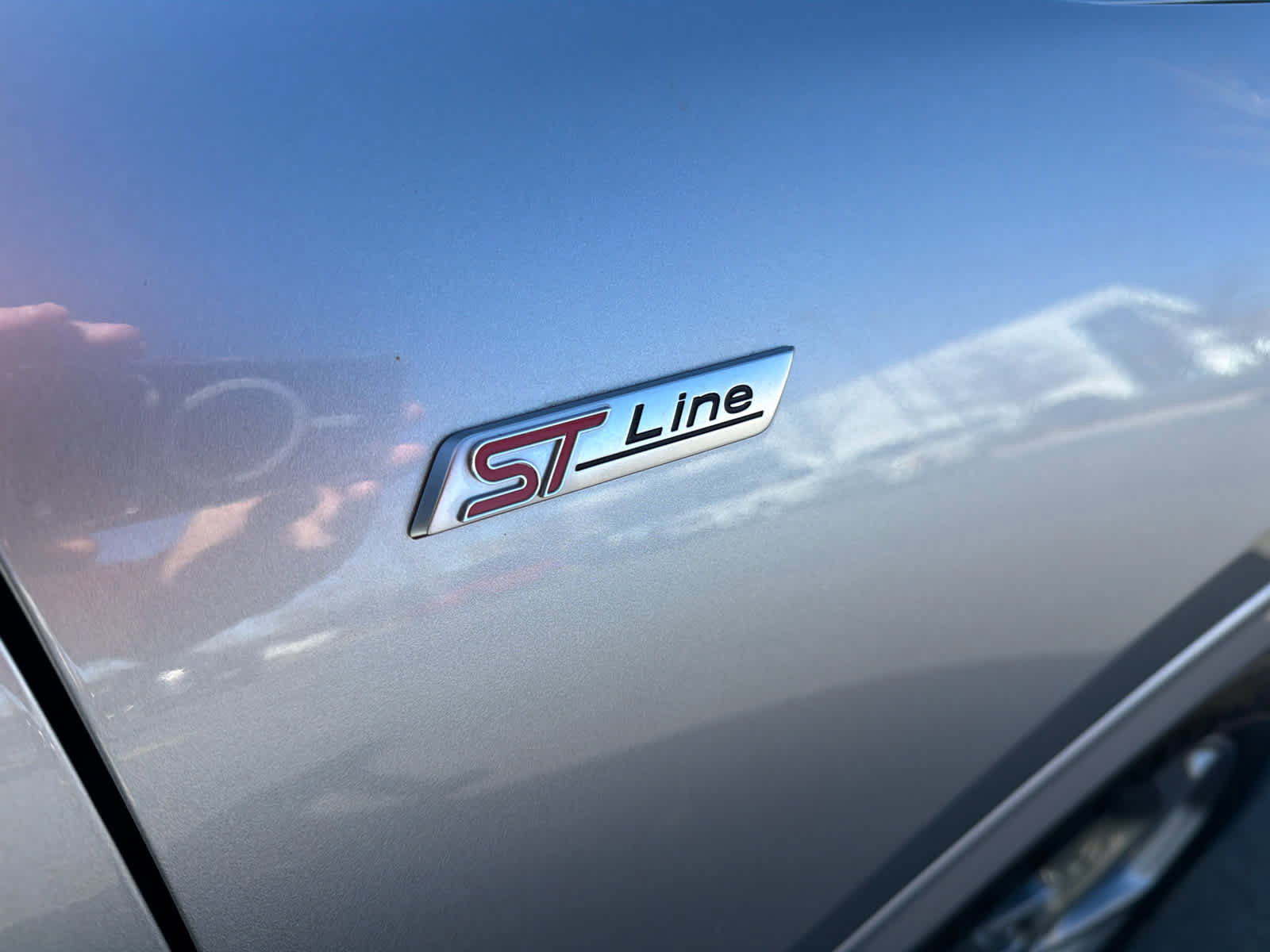 Used 2024 Ford Escape ST-Line image 12