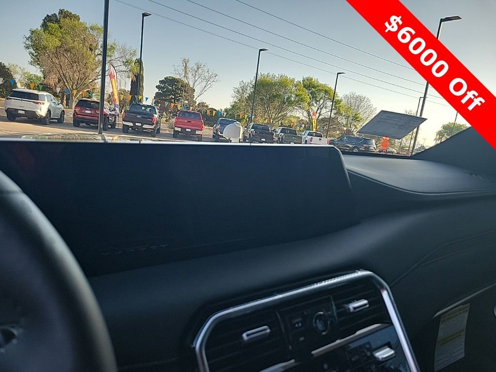 New 2025 Nissan Armada Platinum image 28