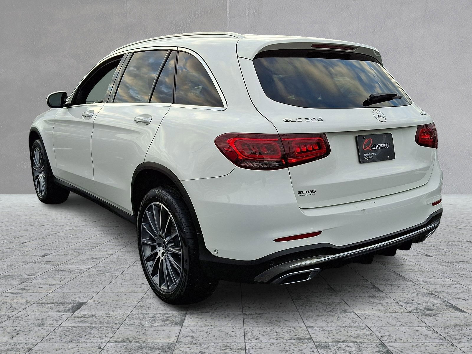 Used 2022 Mercedes-Benz GLC 300 4MATIC image 7