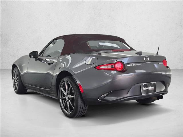 Used 2018 MAZDA MX-5 Miata Grand Touring RWD image 8