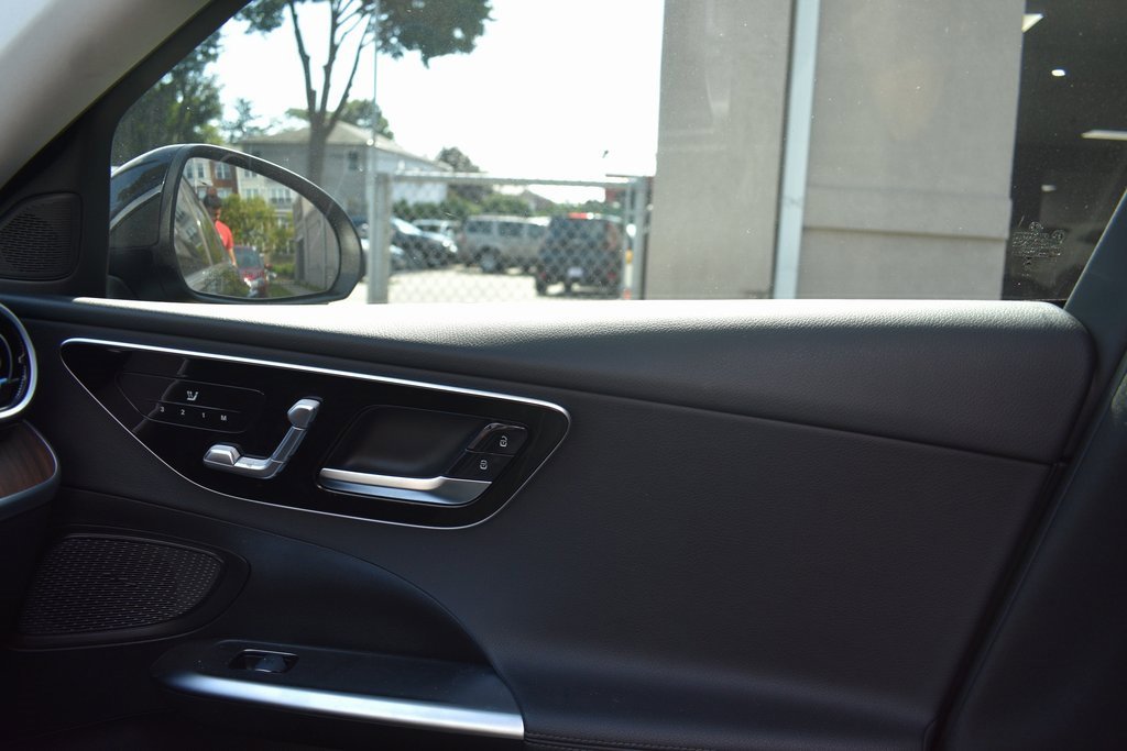 Used 2024 Mercedes-Benz C 300 Sedan image 20