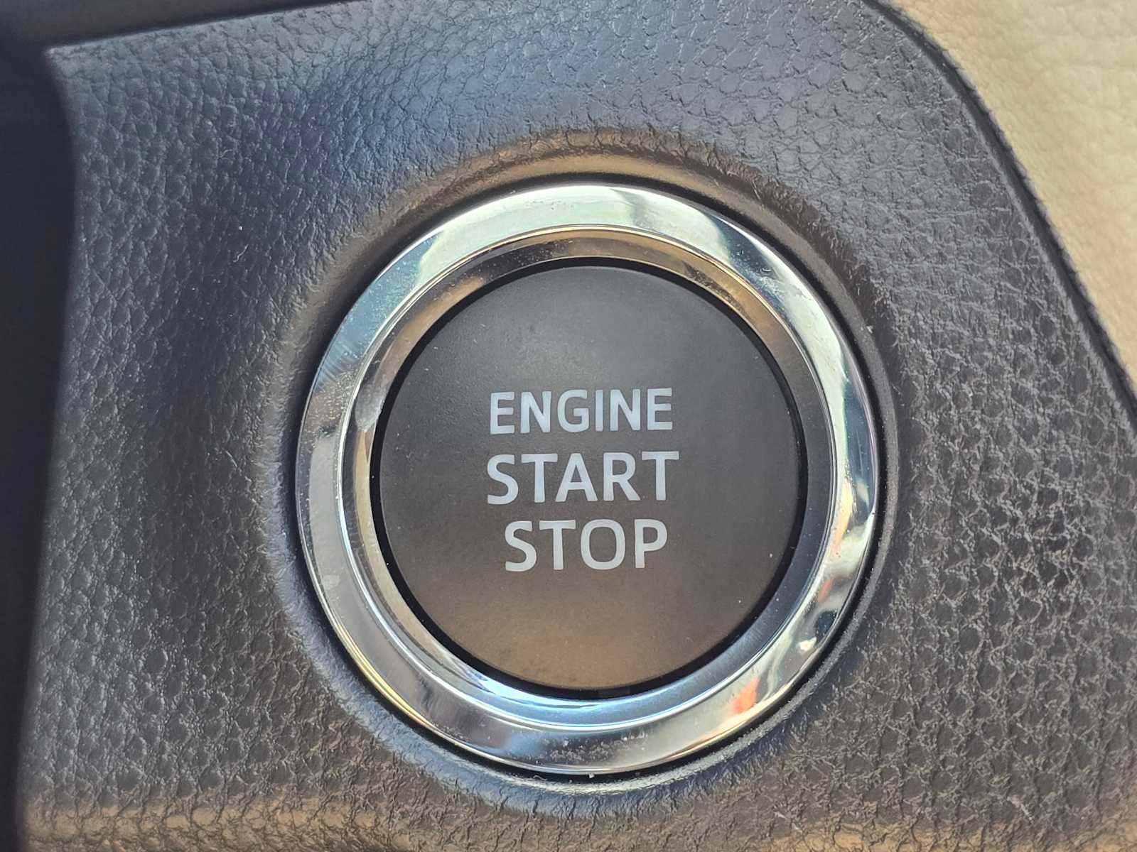 Certified 2025 Toyota RAV4 XLE w/ Convenience Package image 33