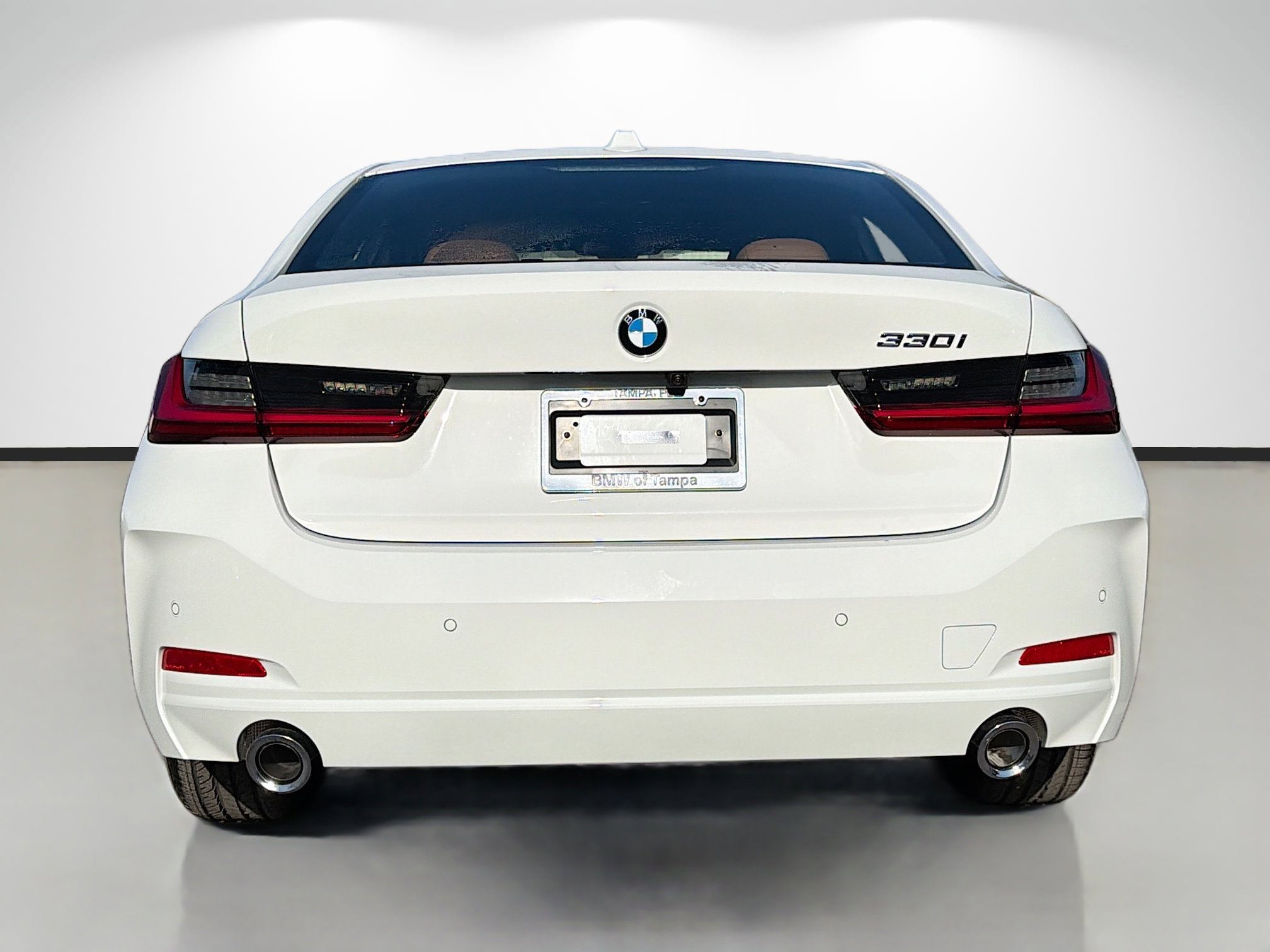 New 2026 BMW 330i Sedan w/ Parking Assistance Package RWD image 4