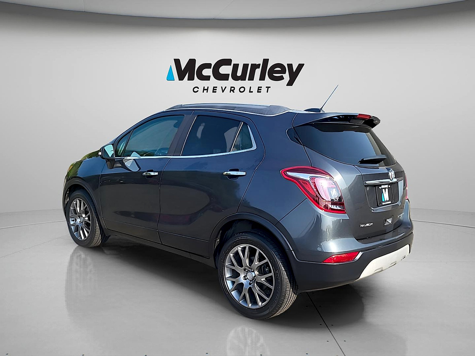 Used 2017 Buick Encore Sport Touring FWD image 5