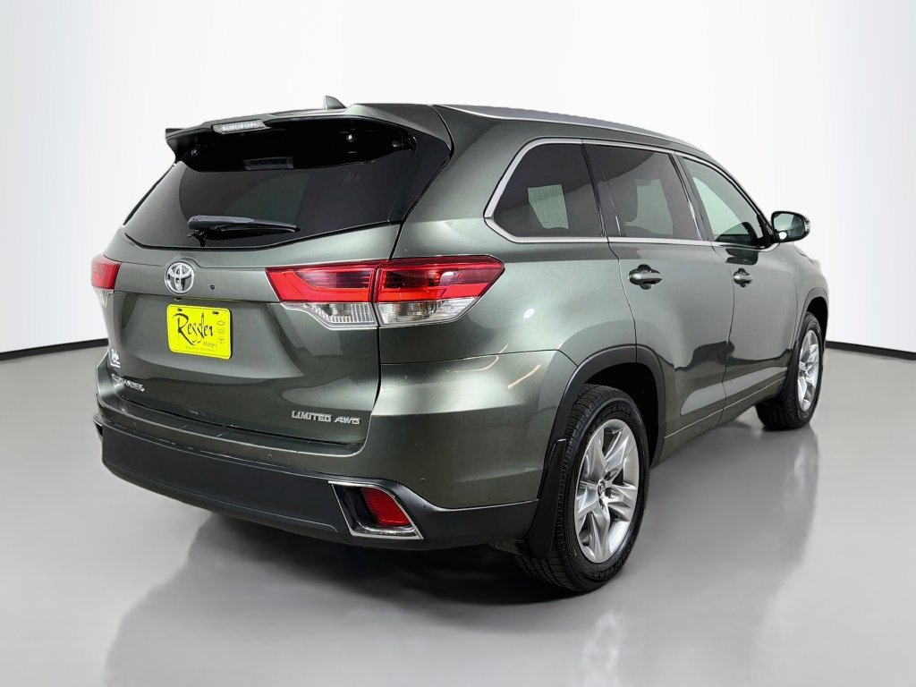 Used 2018 Toyota Highlander Limited AWD/4WD image 6