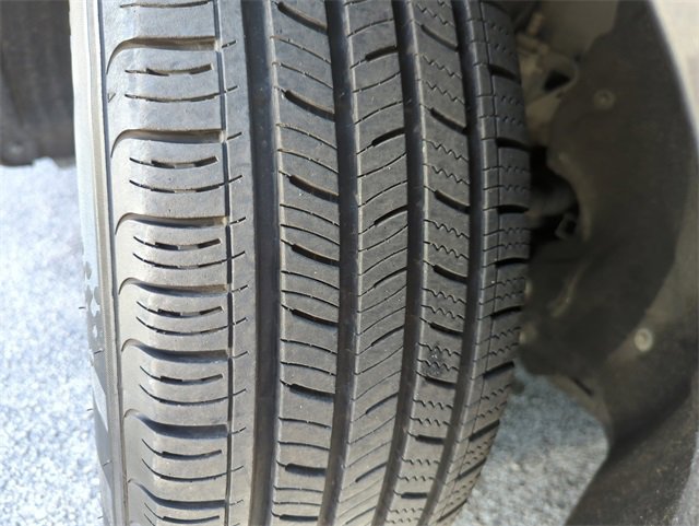 Used 2021 Chrysler Voyager Lxi image 44