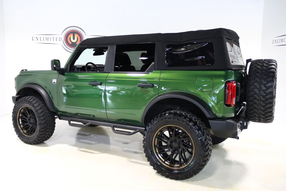 Used 2025 Ford Bronco Big Bend AWD/4WD image 3