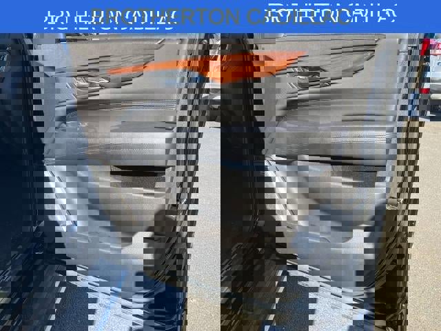 Used 2016 Cadillac Escalade ESV Premium AWD/4WD image 12