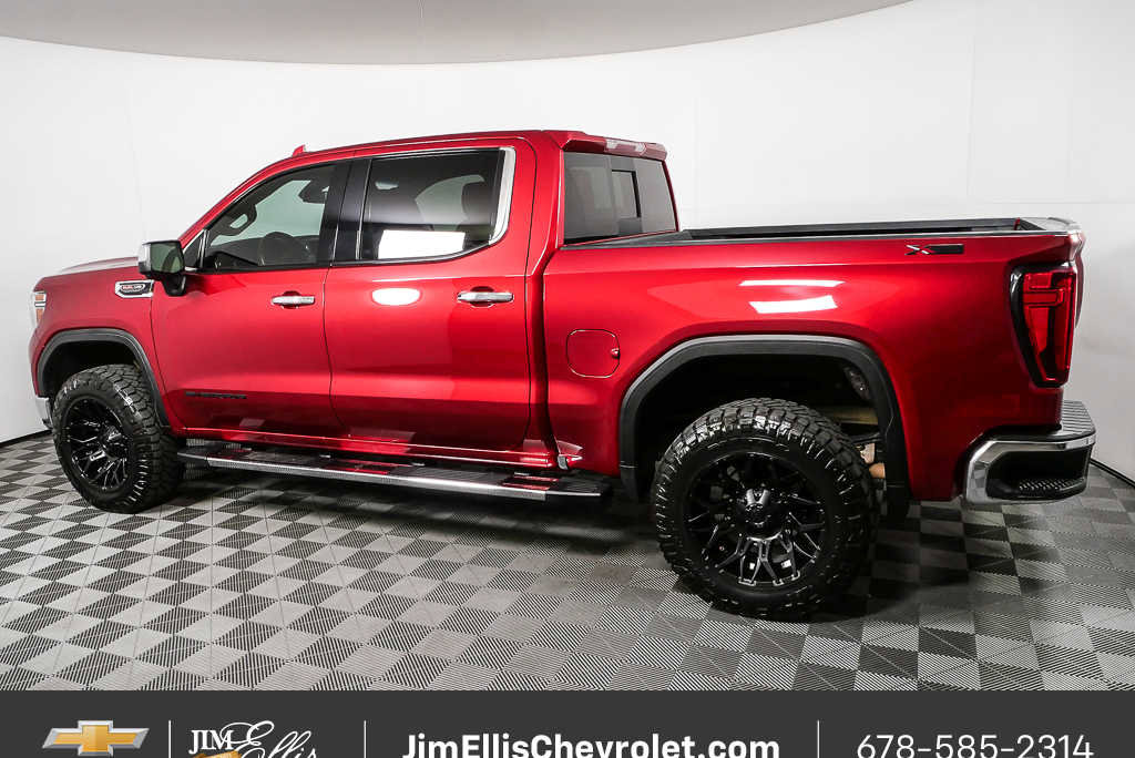 Used 2021 GMC Sierra 1500 SLT w/ SLT Premium Plus Package AWD/4WD image 32