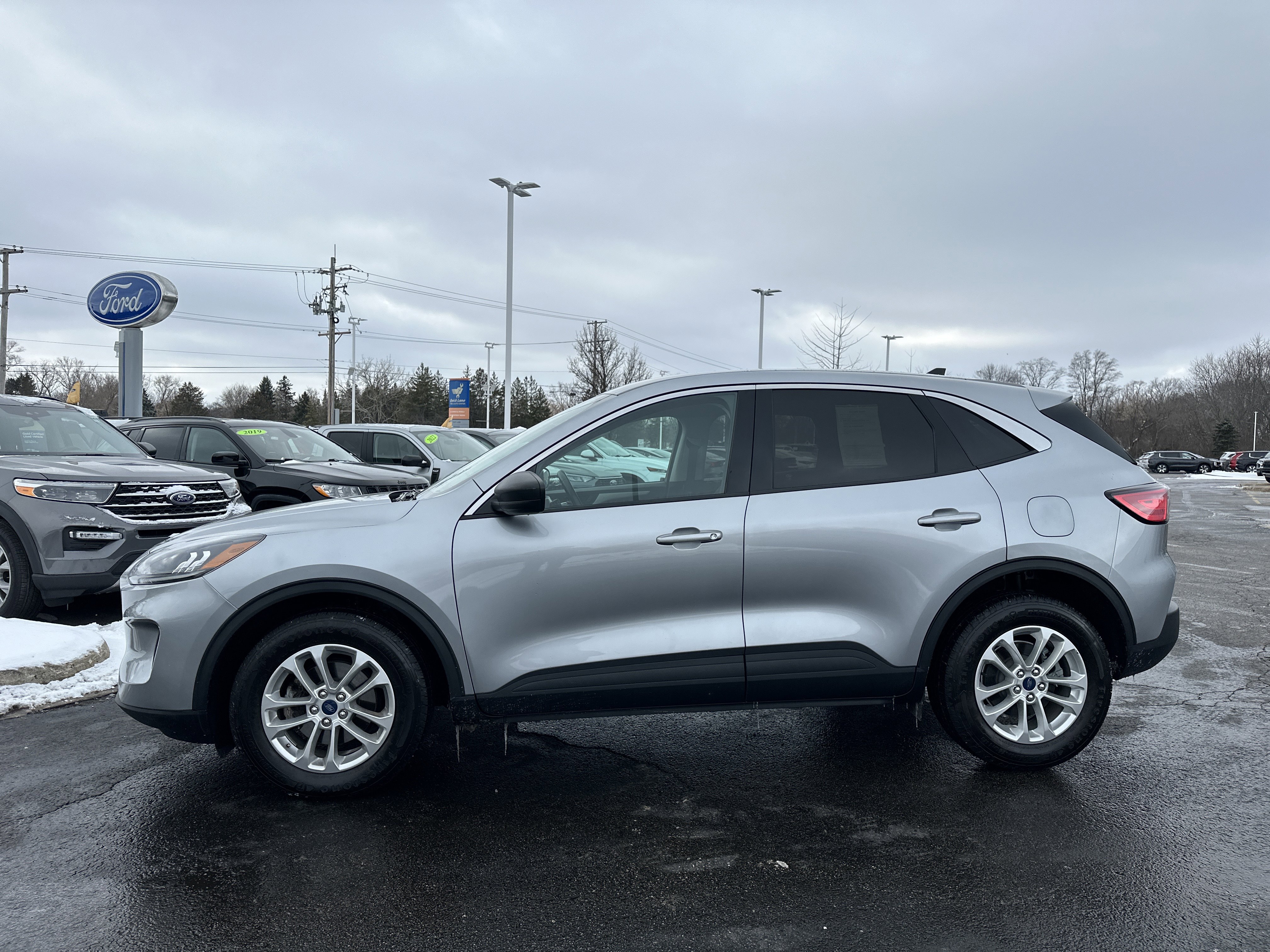 Used 2022 Ford Escape SE w/ Convenience Package image 7