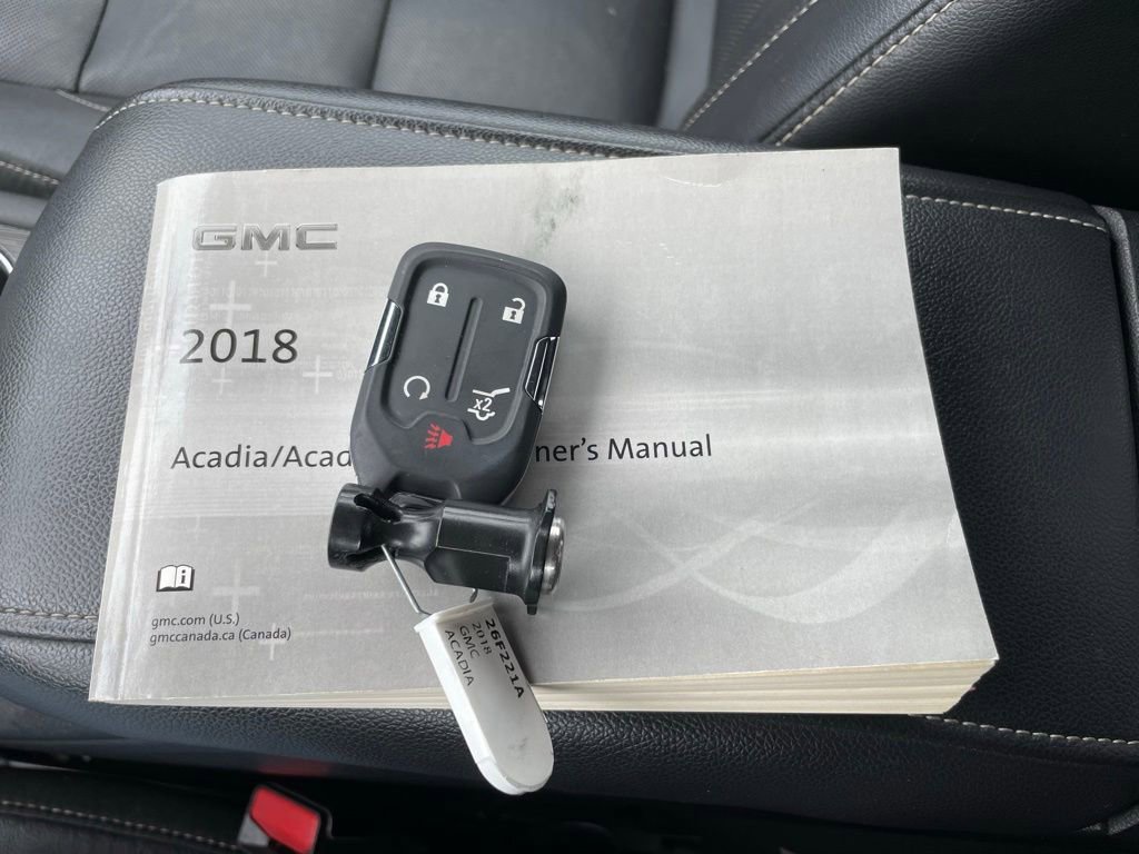 Used 2018 GMC Acadia SLT AWD/4WD image 44