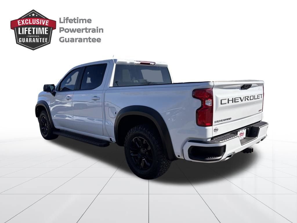 Used 2024 Chevrolet Silverado 1500 RST AWD/4WD image 4