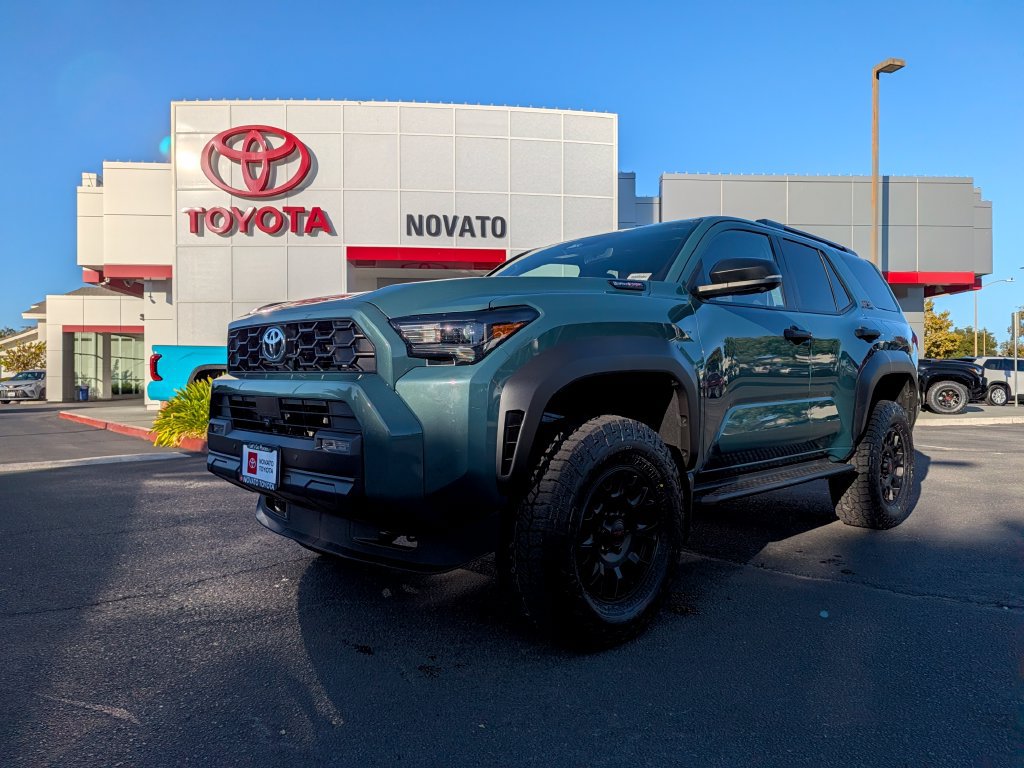 Used 2026 Toyota 4Runner TRD Off-Road Premium AWD/4WD image 17