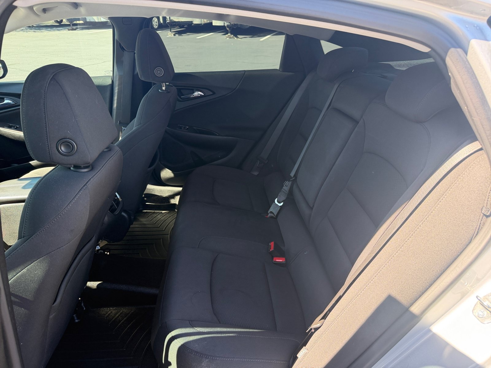 Used 2020 Chevrolet Malibu LT FWD image 17