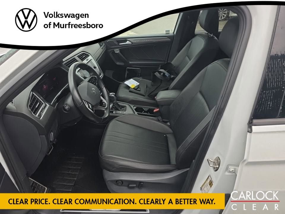 Used 2022 Volkswagen Tiguan SE R-Line image 4