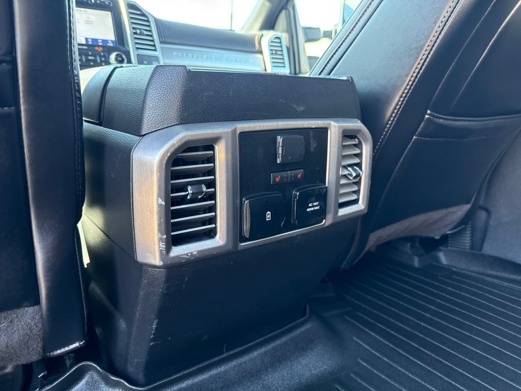 Used 2020 Ford F350 Platinum w/ FX4 Off-Road Package AWD/4WD image 32