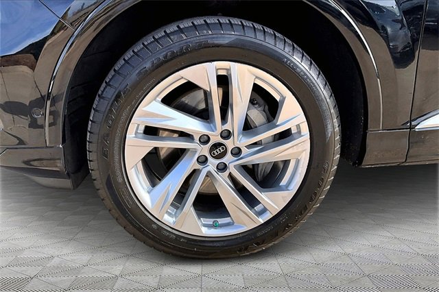 Used 2023 Audi Q7 3.0T Premium Plus image 8