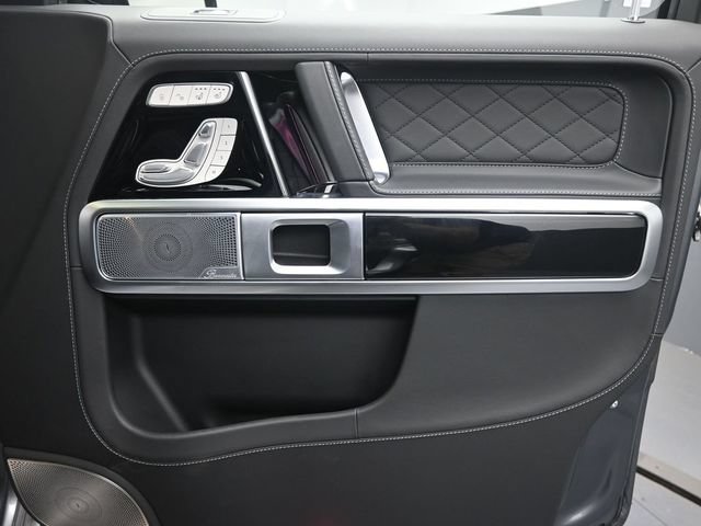 Used 2025 Mercedes-Benz G 550 image 29
