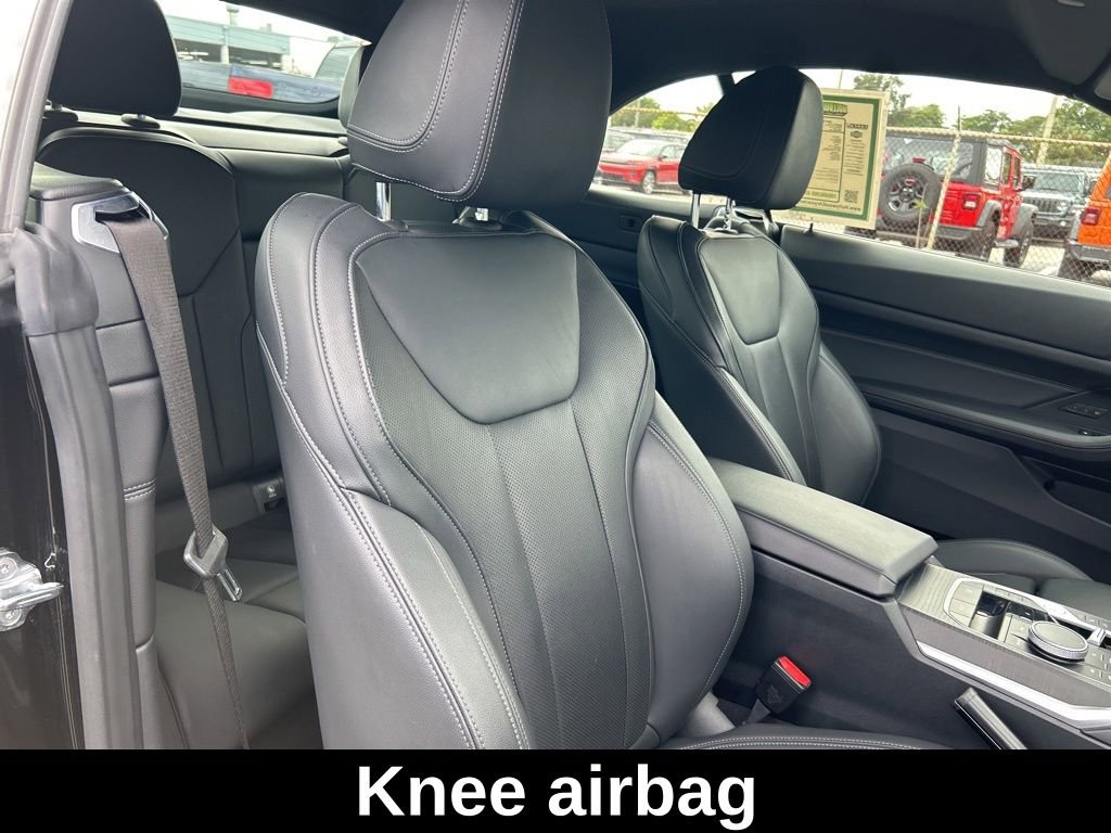 Used 2025 BMW 430i Convertible w/ Premium Package image 24