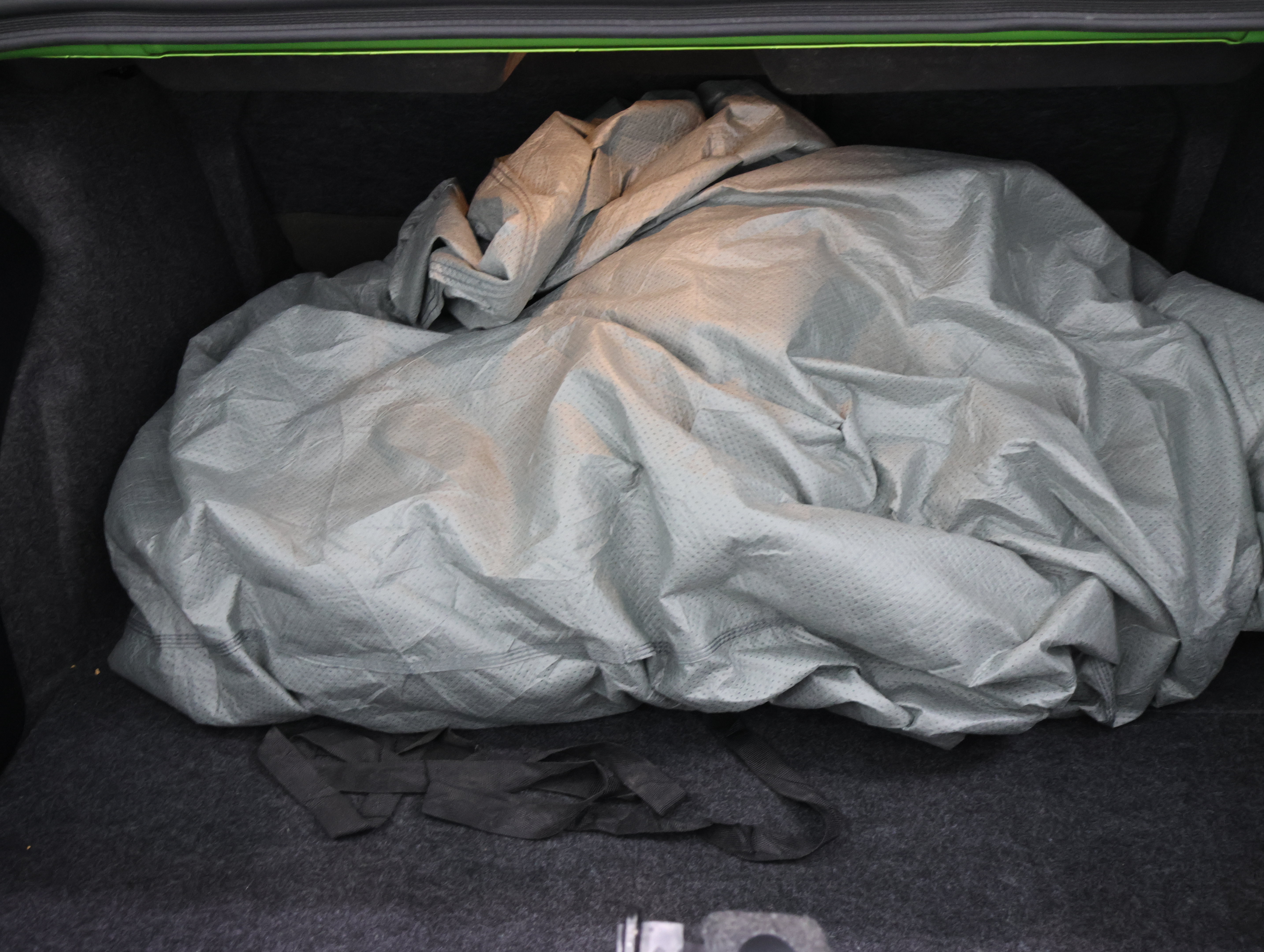 Used 2011 Dodge Challenger SRT8 w/ Green w/Envy Group RWD image 25