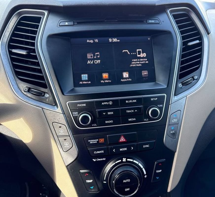 Used 2017 Hyundai Santa Fe Sport FWD image 20