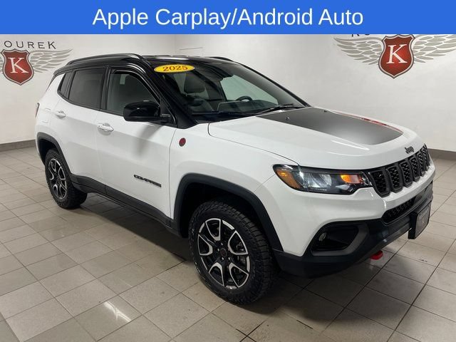 Used 2025 Jeep Compass Trailhawk