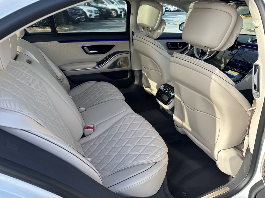 New 2026 Mercedes-Benz S 580 4MATIC Sedan image 16