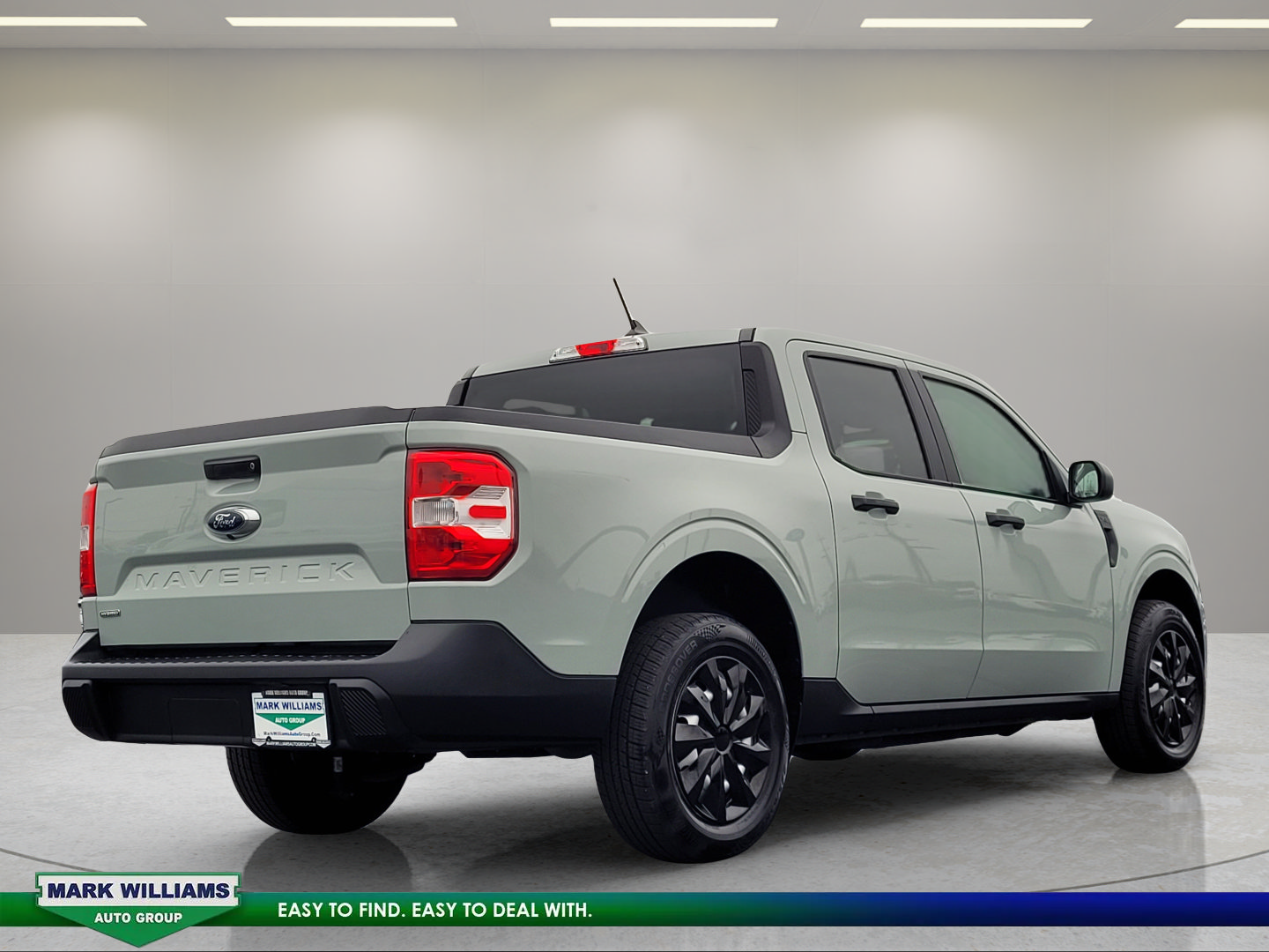 Certified 2024 Ford Maverick XL FWD image 4