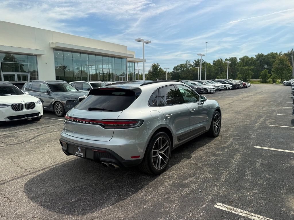 Used 2023 Porsche Macan S AWD/4WD image 5