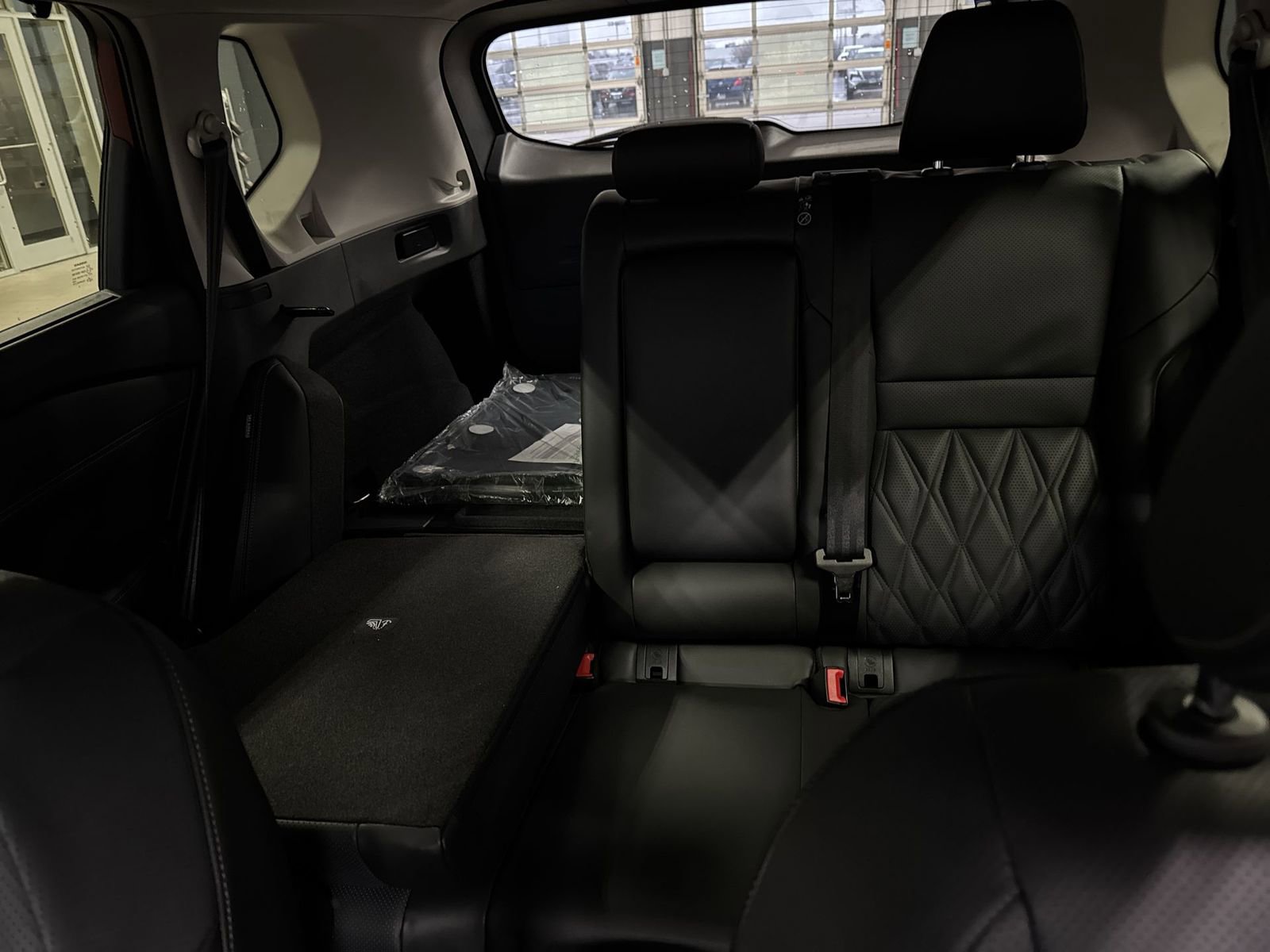 New 2026 Nissan Rogue Platinum w/ Tech Package AWD/4WD image 6