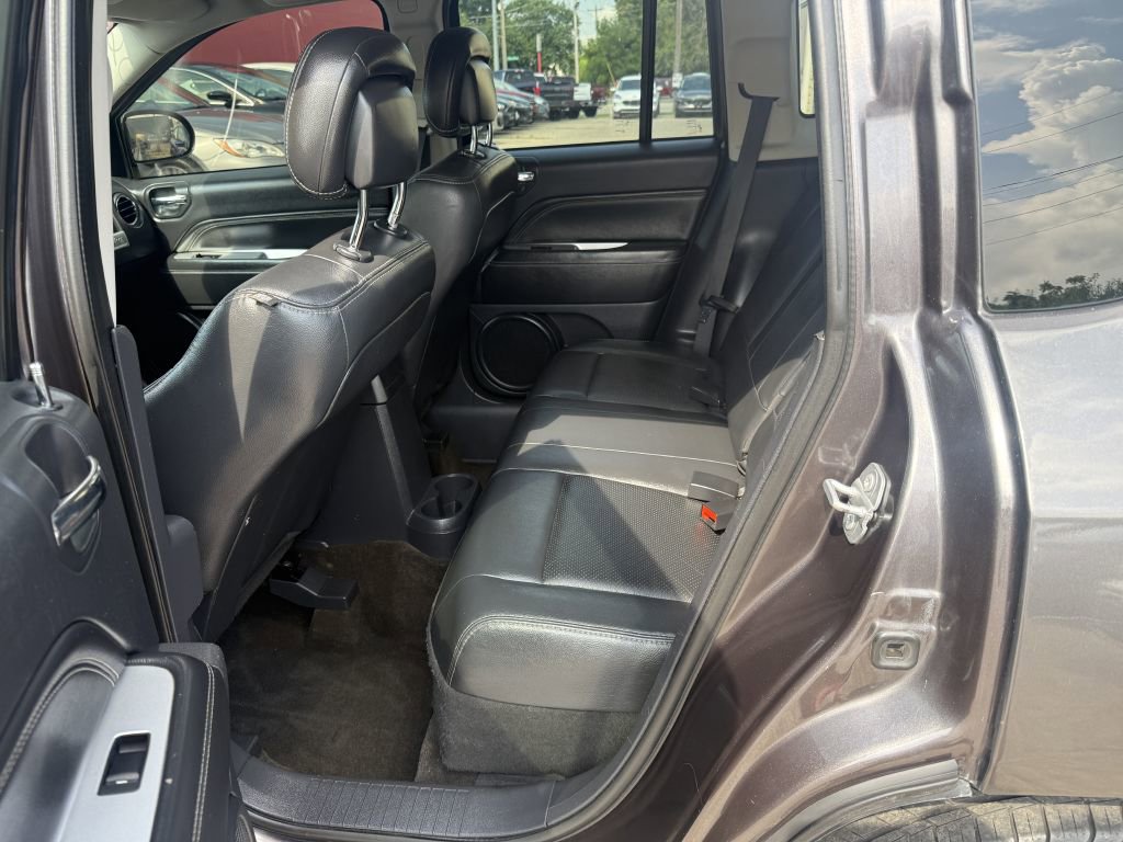 Used 2015 Jeep Compass High Altitude image 17