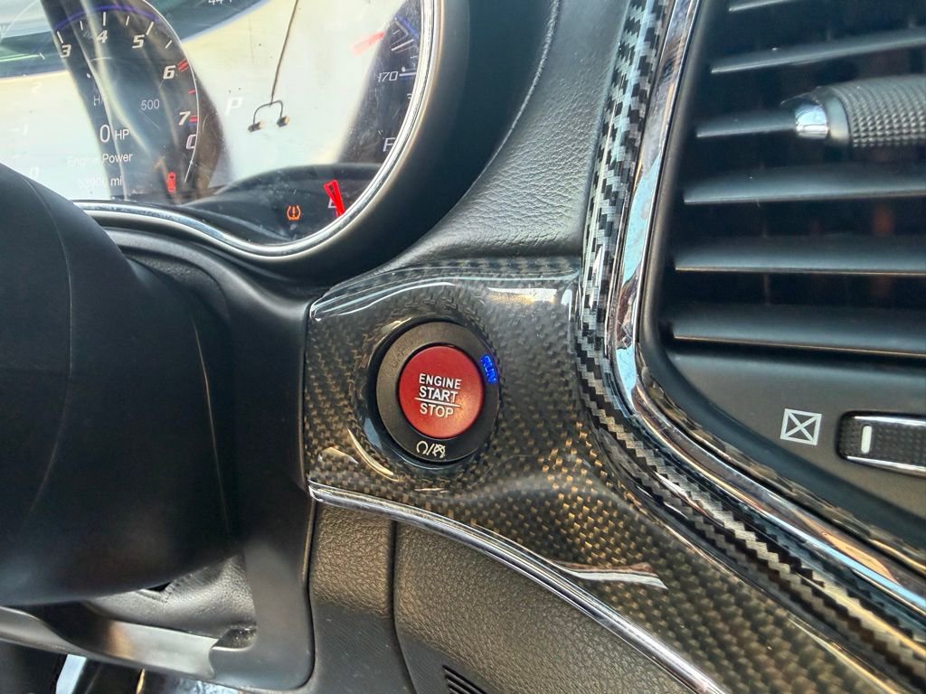 Used 2018 Jeep Grand Cherokee SRT image 37