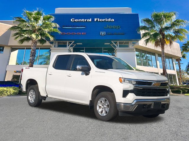 Used 2023 Chevrolet Silverado 1500 LT AWD/4WD image 2