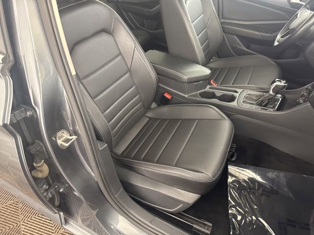 Used 2024 Volkswagen Jetta SE image 27