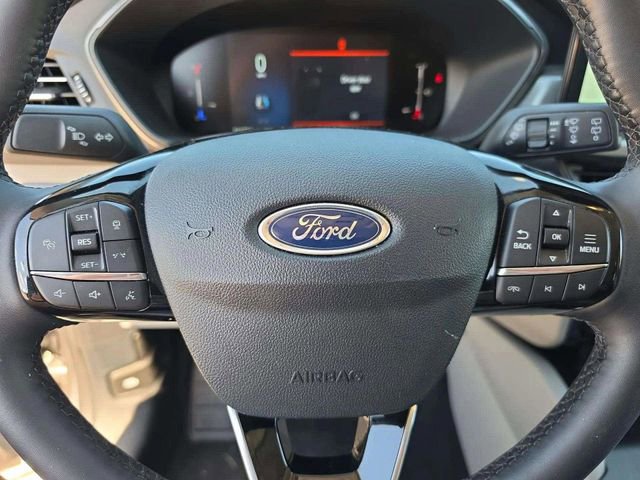 Used 2025 Ford Escape SE FWD image 33