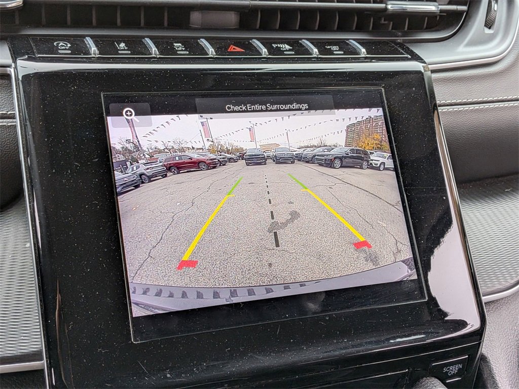 Used 2023 Jeep Grand Cherokee L Laredo image 19