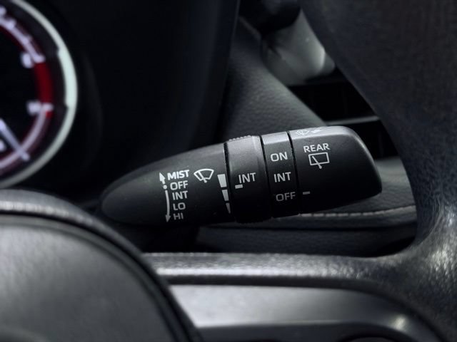 Used 2024 Toyota RAV4 XLE AWD/4WD image 29