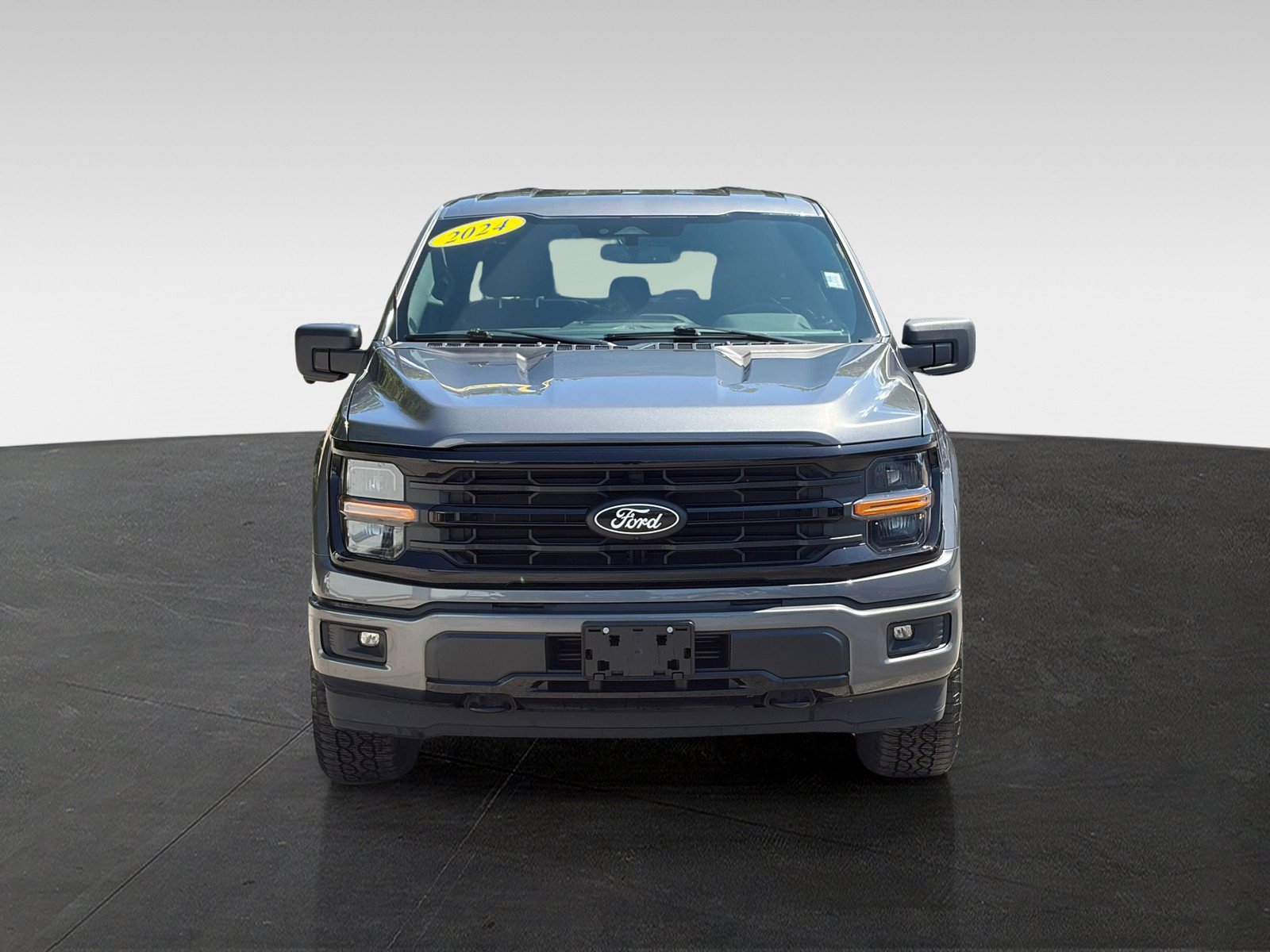Used 2024 Ford F150 XLT w/ XLT Black Appearance Package AWD/4WD image 2