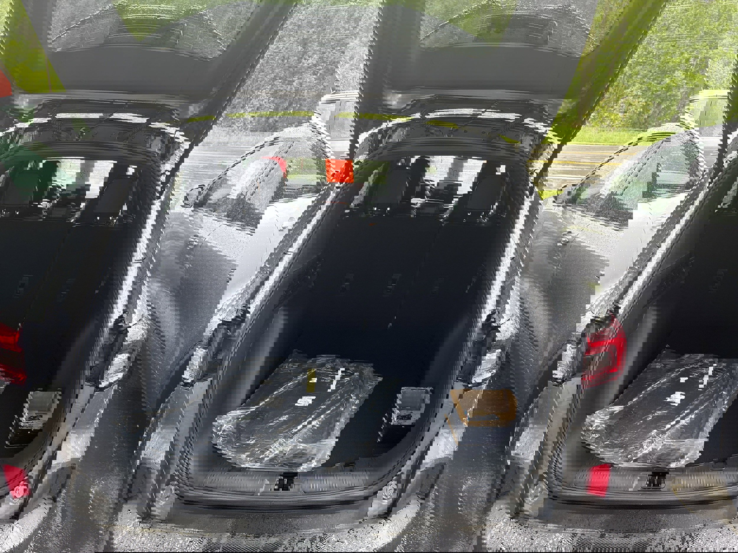 New 2025 Ford Escape ST-Line w/ Tech Pack #1 image 3