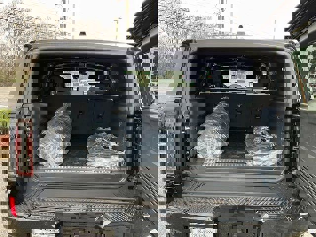 New 2025 GMC Hummer EV 2X image 15