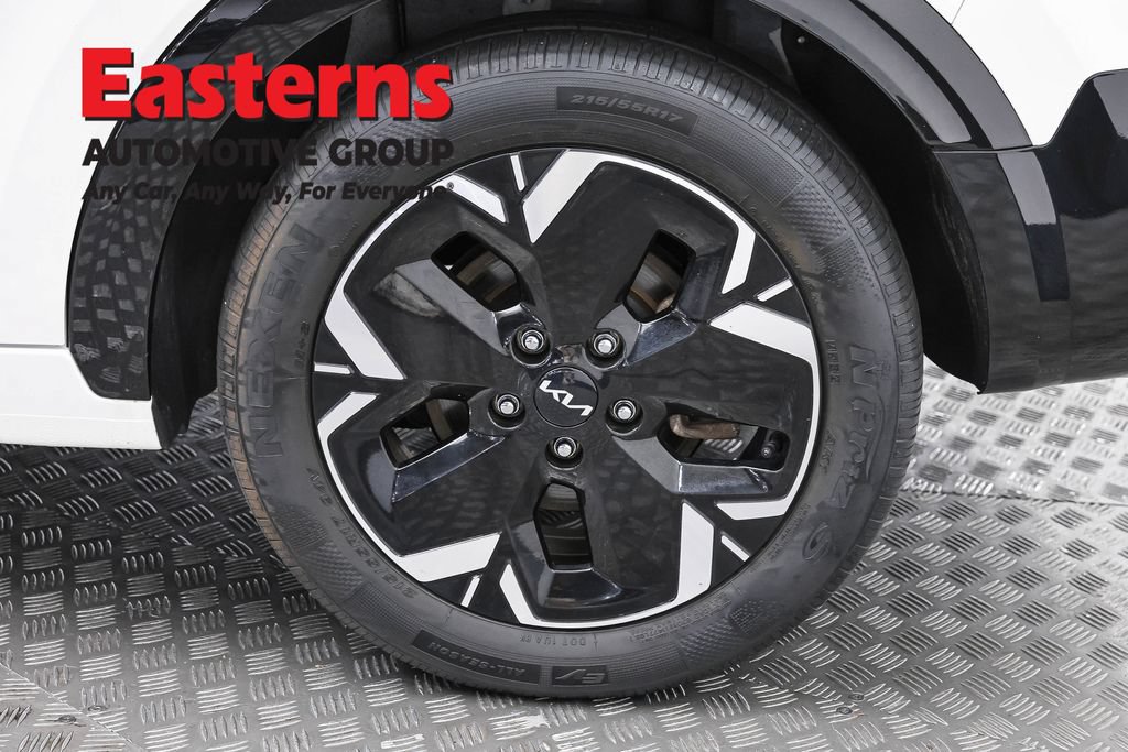 Used 2023 Kia Niro Wind w/ Wind Preserve Package FWD image 35