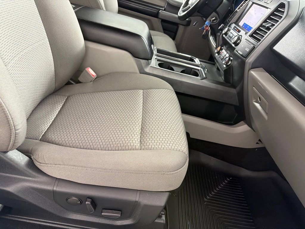 Used 2020 Ford F150 XLT w/ Equipment Group 302A Luxury AWD/4WD image 21
