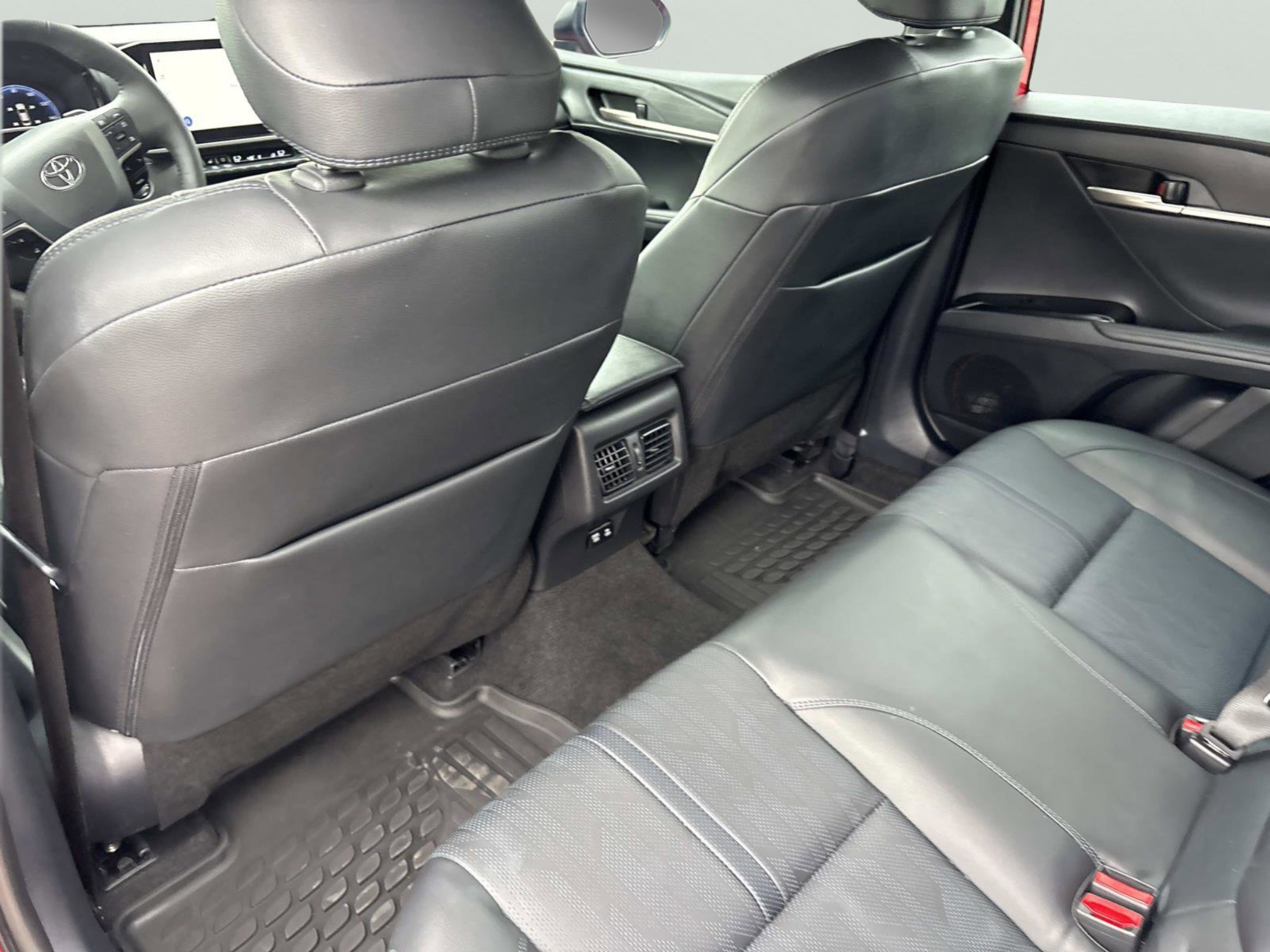 Used 2025 Toyota Camry XSE w/ Premium Plus Package FWD image 12
