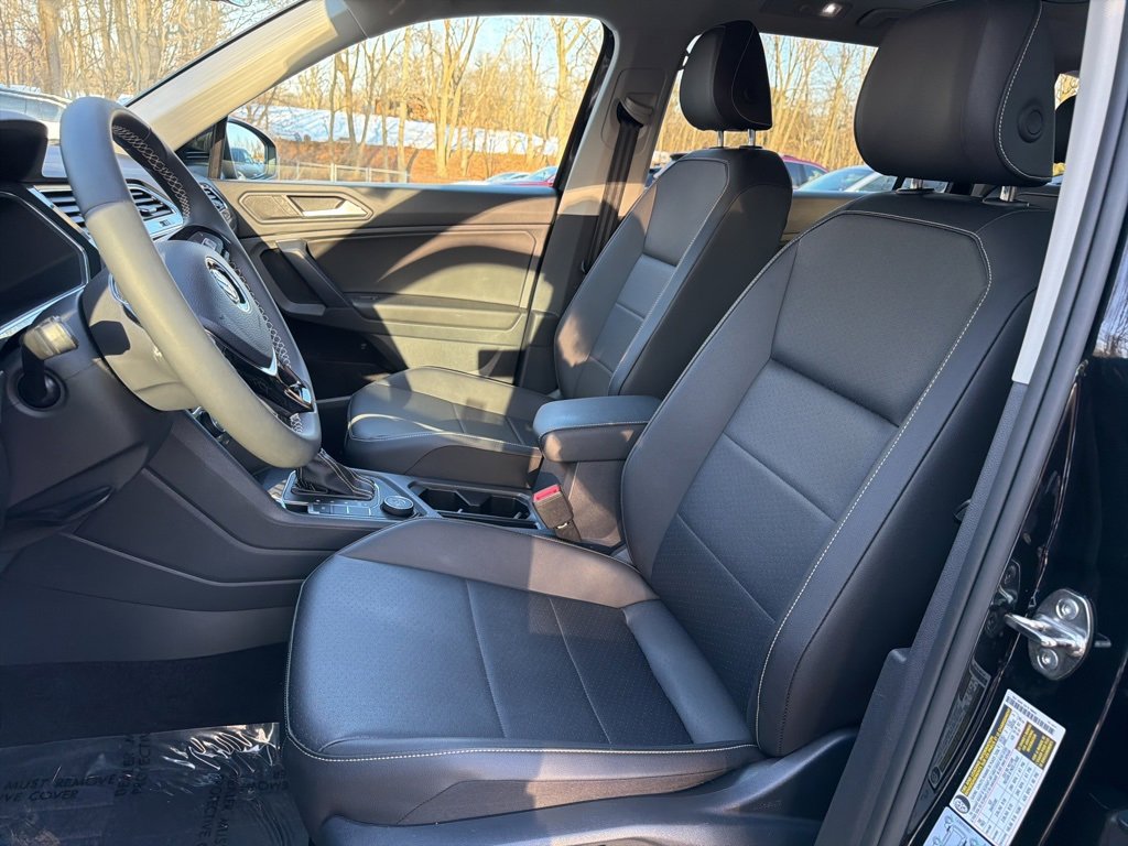 Used 2021 Volkswagen Tiguan SEL image 16