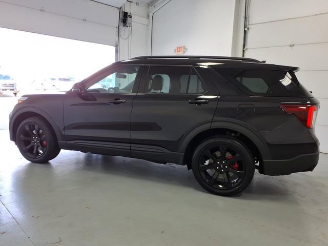 Certified 2023 Ford Explorer ST w/ Equipment Group 401A AWD/4WD image 6