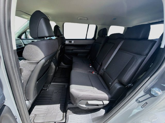 New 2027 Hyundai Santa Fe SE FWD image 23